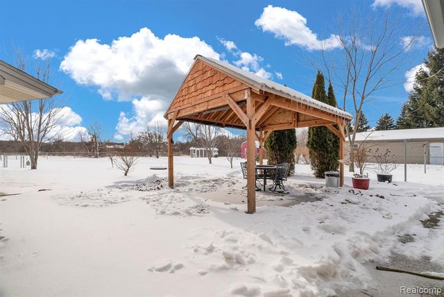 6800 Peck Road, Lexington, MI 48450