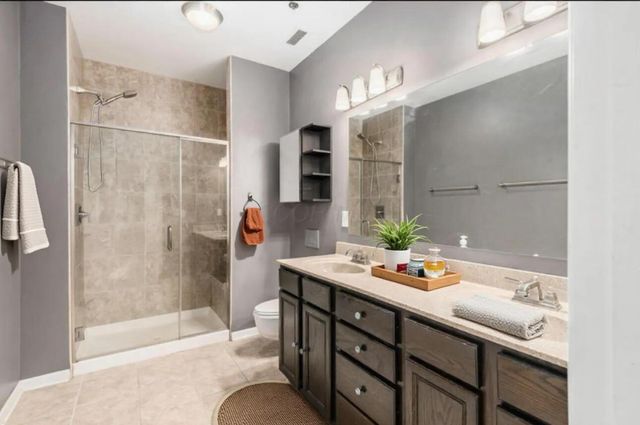 78 E Chestnut Street, 602, Columbus, OH 43215