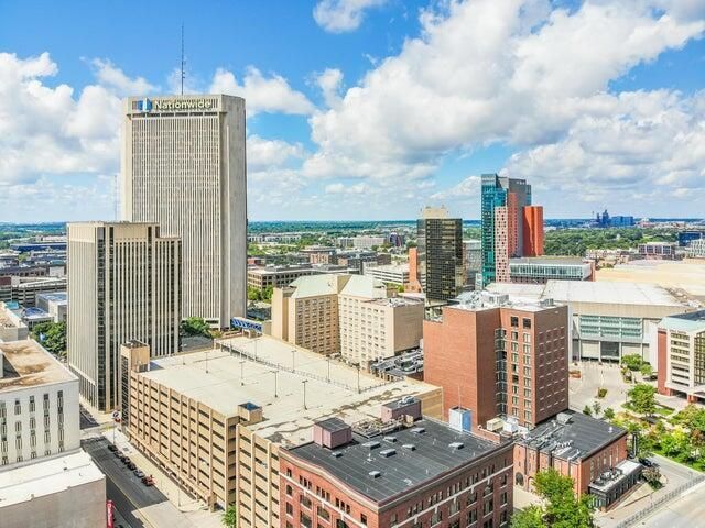 78 E Chestnut Street, 602, Columbus, OH 43215