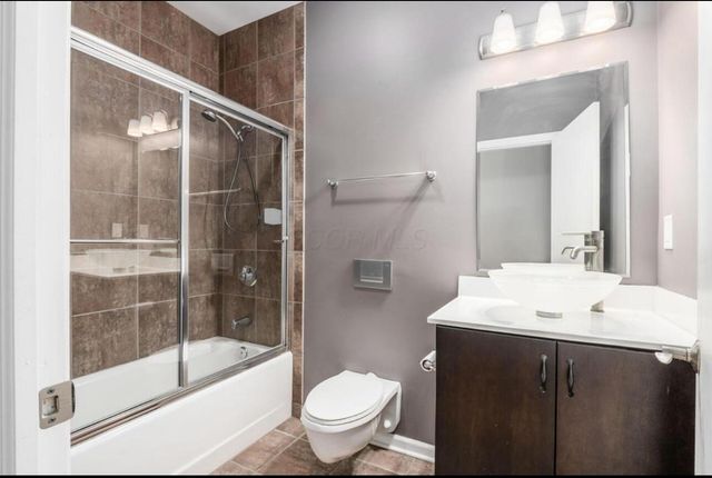 78 E Chestnut Street, 602, Columbus, OH 43215