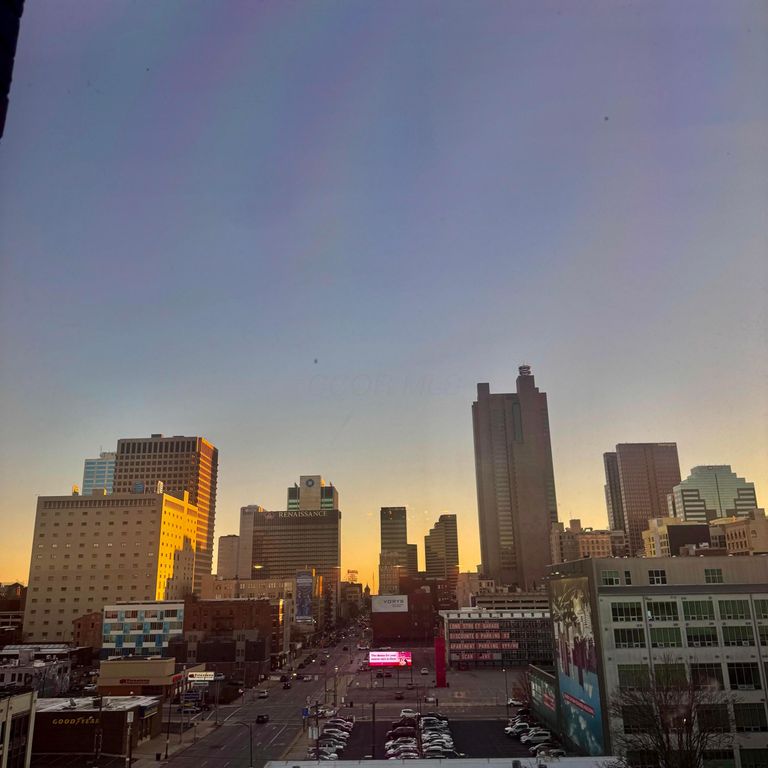 78 E Chestnut Street, 602, Columbus, OH 43215