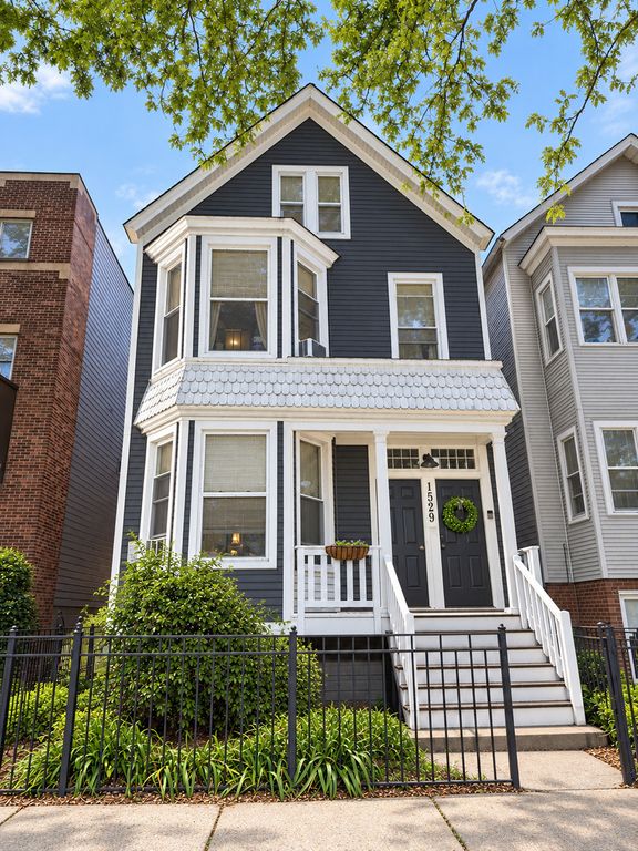 1529 W Nelson Street, Chicago, IL 60657 — exterior