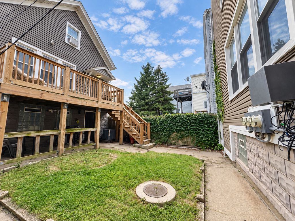 1529 W Nelson Street, Chicago, IL 60657 — photo 3