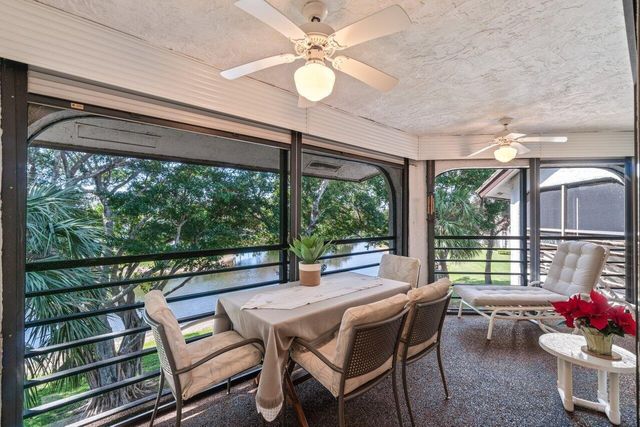5380 Cedar Lake Drive 303, Boynton Beach, FL 33437