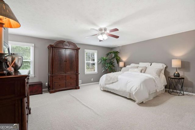 3341 Birchwood Trail, Snellville, GA 30078