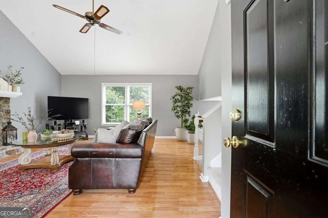 3341 Birchwood Trail, Snellville, GA 30078