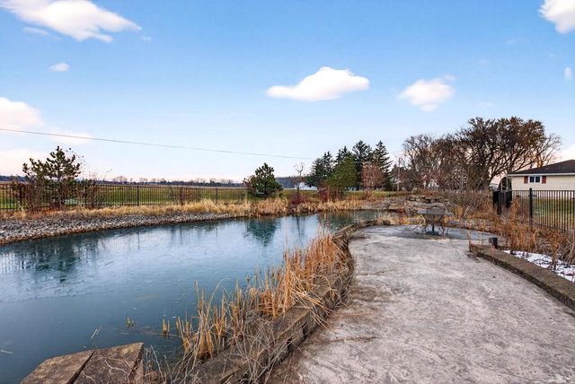 8094 COLEMAN RIDGE ROAD, Neenah, WI 54956