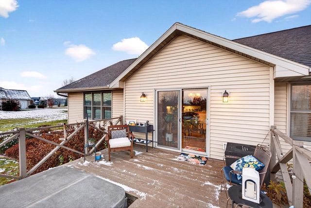 8094 COLEMAN RIDGE ROAD, Neenah, WI 54956