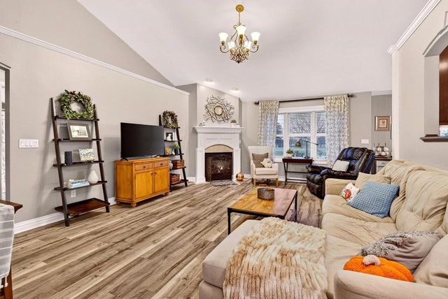 8094 COLEMAN RIDGE ROAD, Neenah, WI 54956