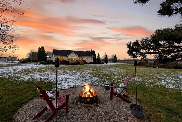 8094 COLEMAN RIDGE ROAD, Neenah, WI 54956