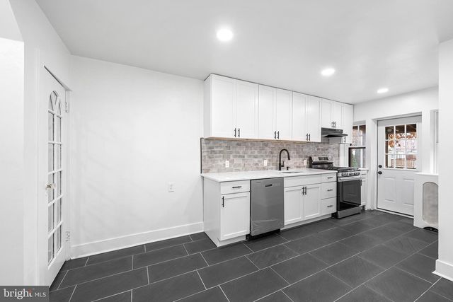 6630 BOYER ST, Philadelphia, PA 19119