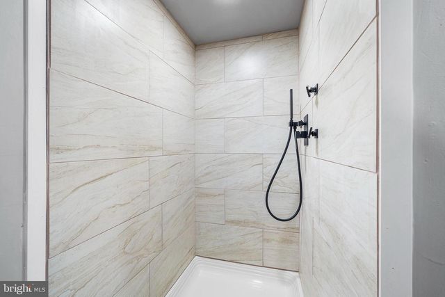 6630 BOYER ST, Philadelphia, PA 19119