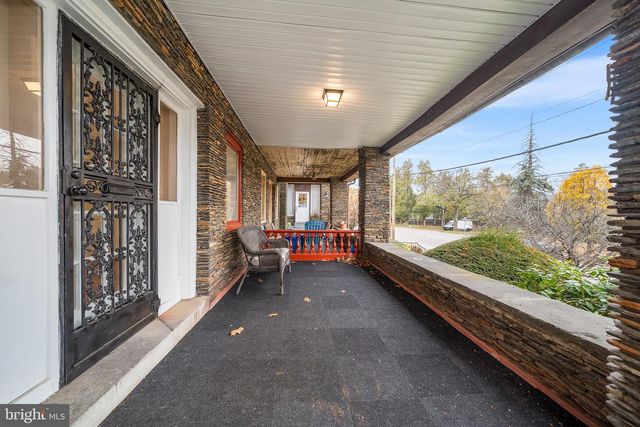 6630 BOYER ST, Philadelphia, PA 19119