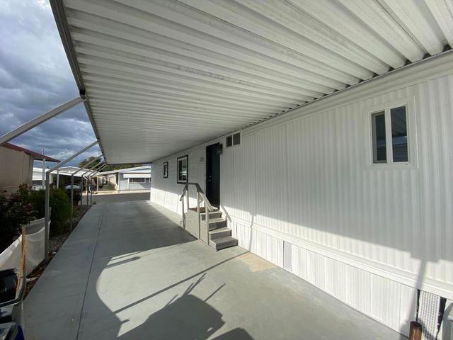 601 N Kirby Street 102, Hemet, CA 92545