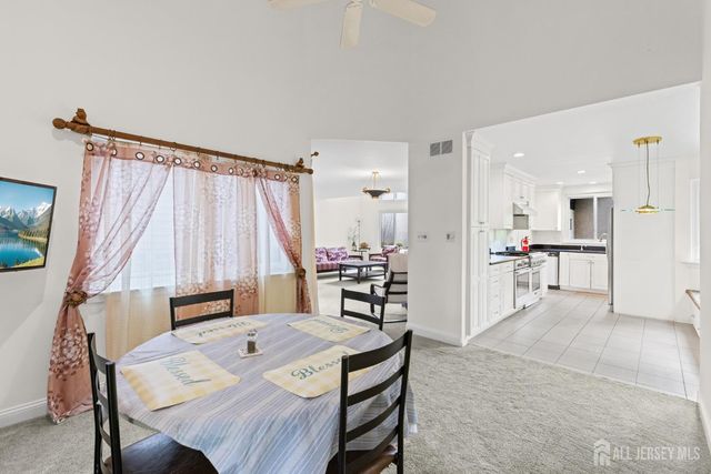 130 Sayre Drive 130, Plainsboro, NJ 08540