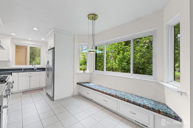 130 Sayre Drive 130, Plainsboro, NJ 08540