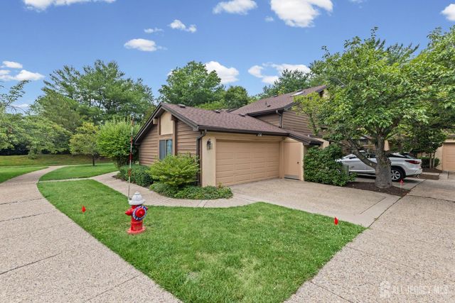 130 Sayre Drive 130, Plainsboro, NJ 08540