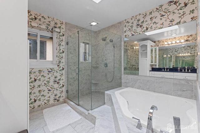 130 Sayre Drive 130, Plainsboro, NJ 08540