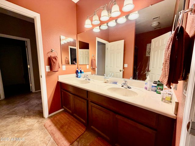 44023 W STONECREEK Road, Maricopa, AZ 85139