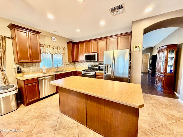 44023 W STONECREEK Road, Maricopa, AZ 85139