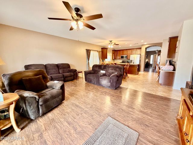 44023 W STONECREEK Road, Maricopa, AZ 85139