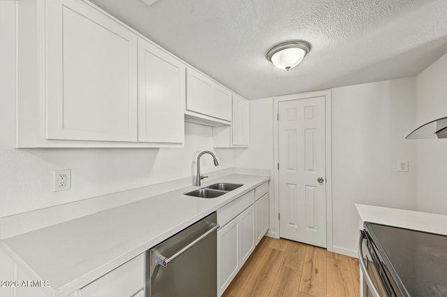 4015 S 45TH Street, Phoenix, AZ 85040