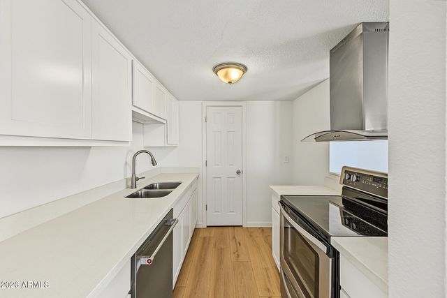 4015 S 45TH Street, Phoenix, AZ 85040
