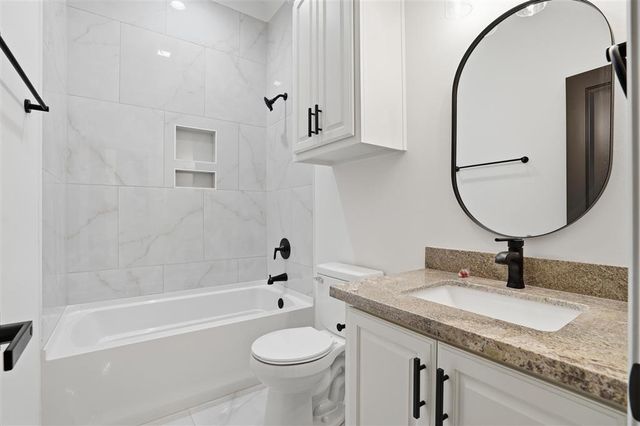 1120 Mary Diane Mccall, Lake Charles, LA 70605