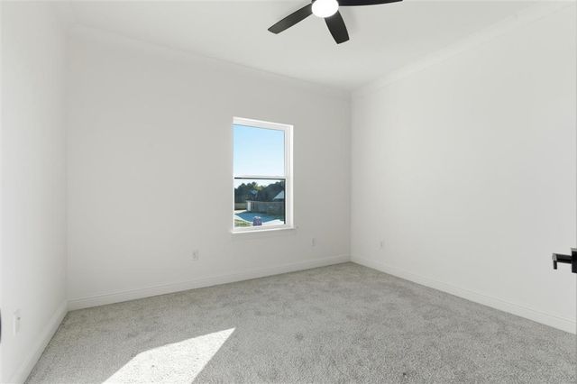 1120 Mary Diane Mccall, Lake Charles, LA 70605