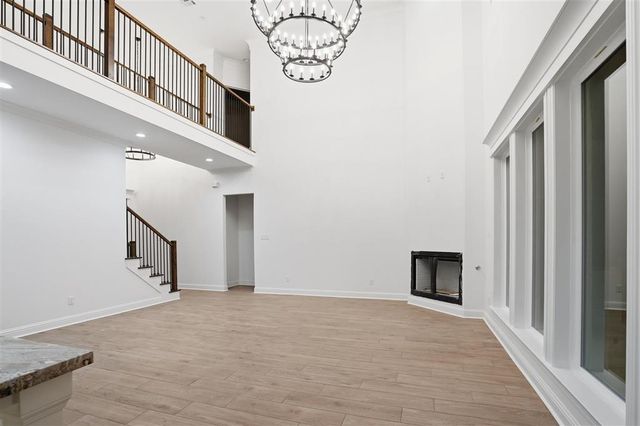 1120 Mary Diane Mccall, Lake Charles, LA 70605