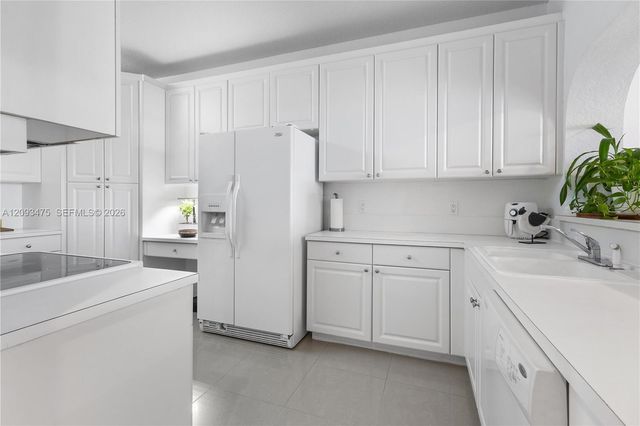 10770 NW 66th Street 404, Doral, FL 33178