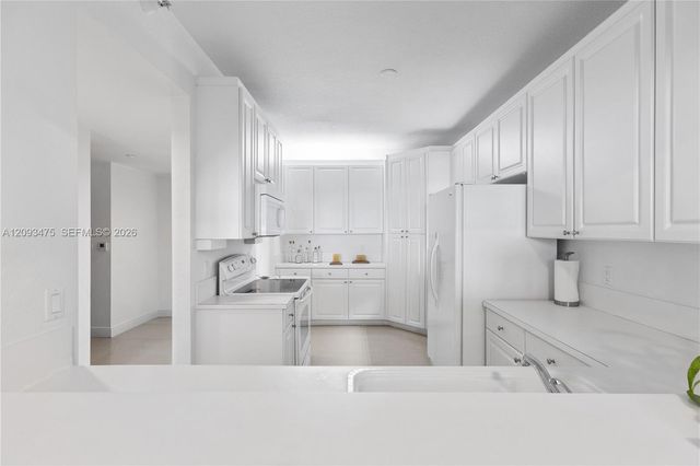 10770 NW 66th Street 404, Doral, FL 33178