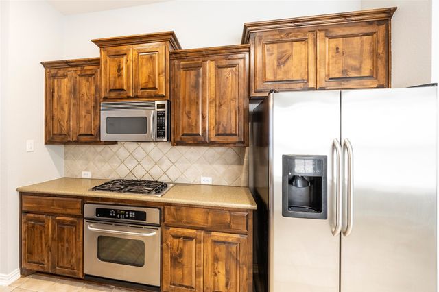 2709 Lake Ridge Drive, Little Elm, TX 75068