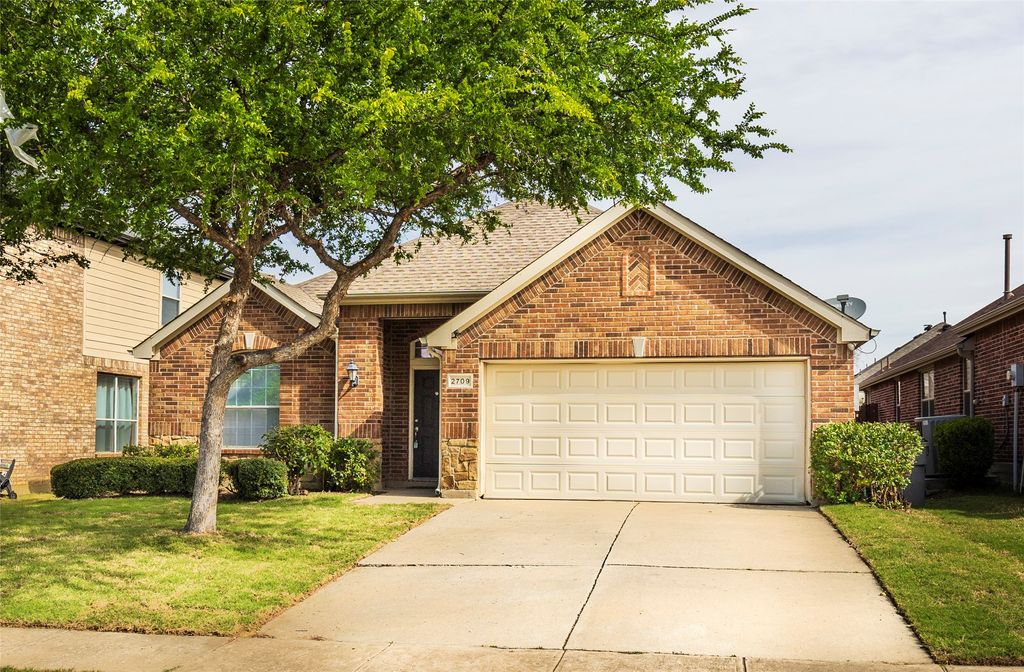 2709 Lake Ridge Drive, Little Elm, TX 75068