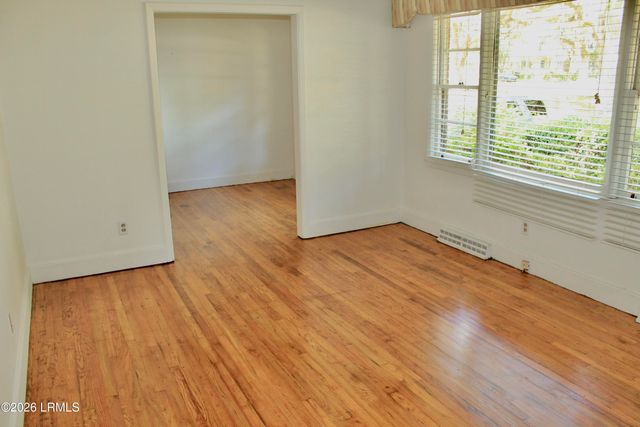 807 11th Street, Port Royal, SC 29935