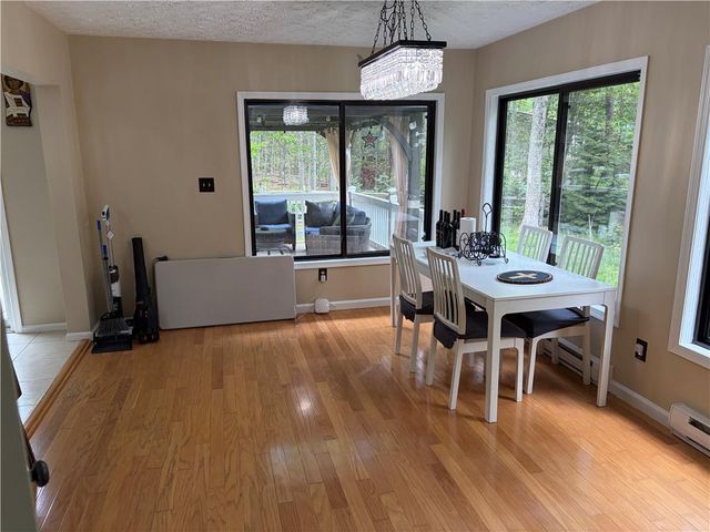 215 Larch Oval, Coolbaugh Twp, PA 18466