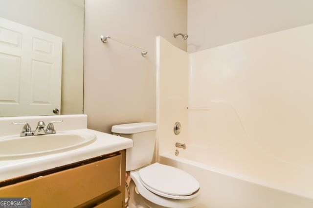 3949 Tyler Court, Ellenwood, GA 30294