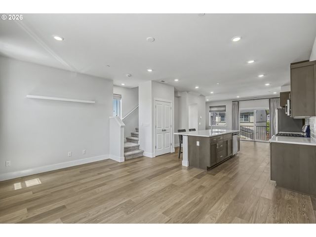 15129 Nw ORCHID St, Portland, OR 97229