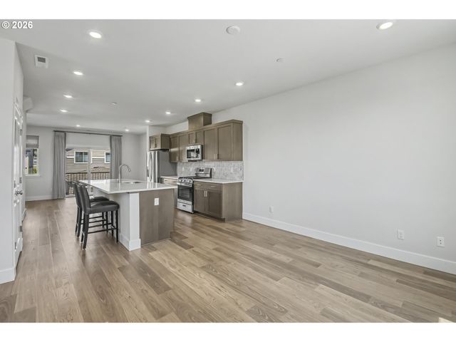 15129 Nw ORCHID St, Portland, OR 97229