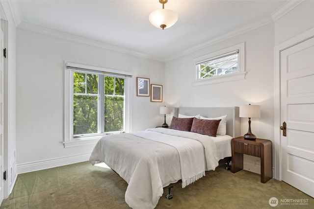 1218 3rd Avenue W, Seattle, WA 98119