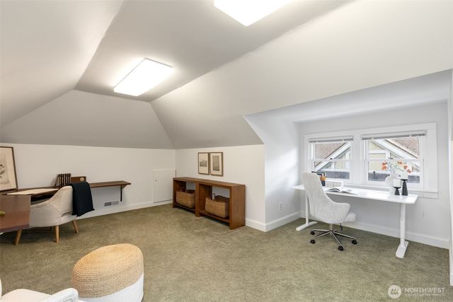 1218 3rd Avenue W, Seattle, WA 98119