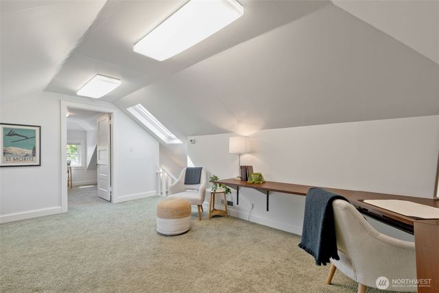 1218 3rd Avenue W, Seattle, WA 98119