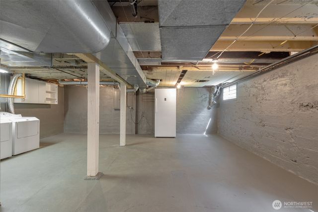 1218 3rd Avenue W, Seattle, WA 98119