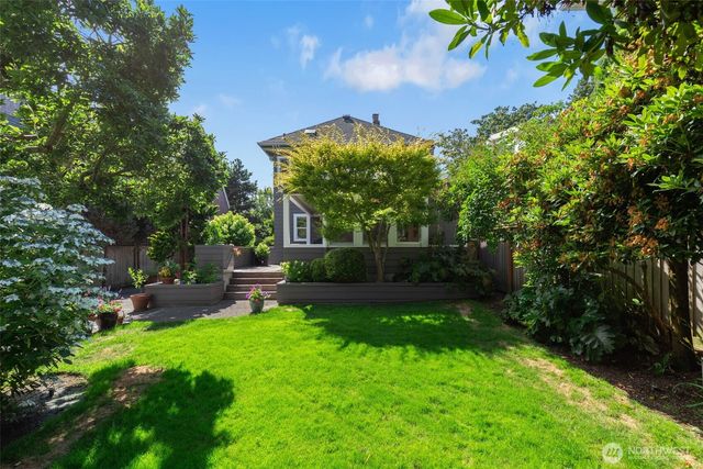 1218 3rd Avenue W, Seattle, WA 98119