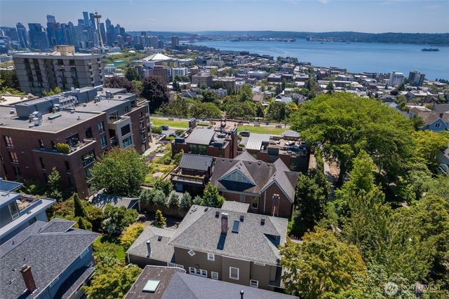1218 3rd Avenue W, Seattle, WA 98119