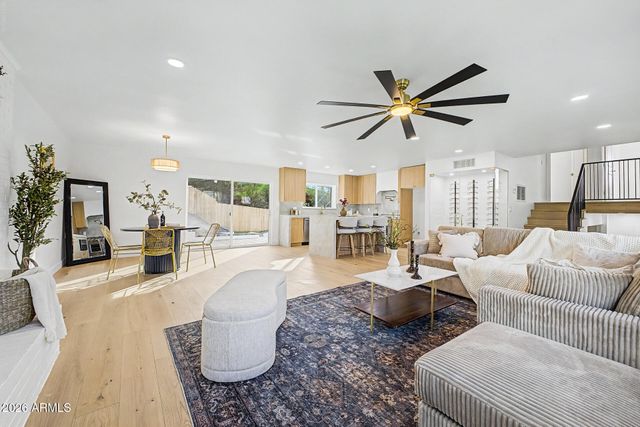 1315 E ECHO Lane, Phoenix, AZ 85020