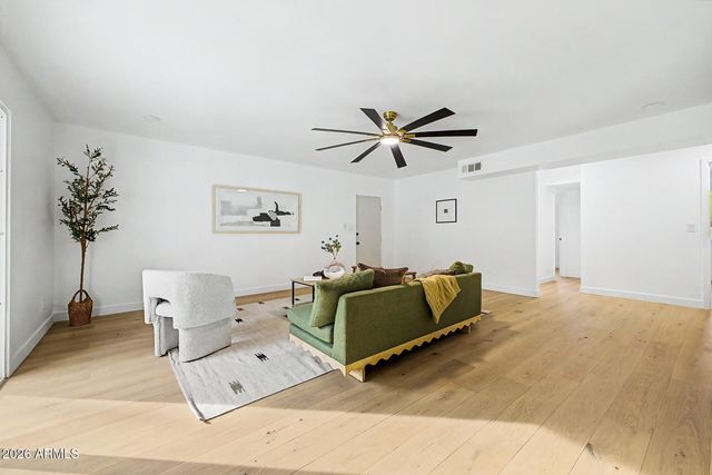 1315 E ECHO Lane, Phoenix, AZ 85020