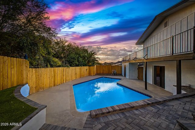 1315 E ECHO Lane, Phoenix, AZ 85020