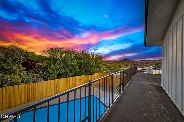 1315 E ECHO Lane, Phoenix, AZ 85020