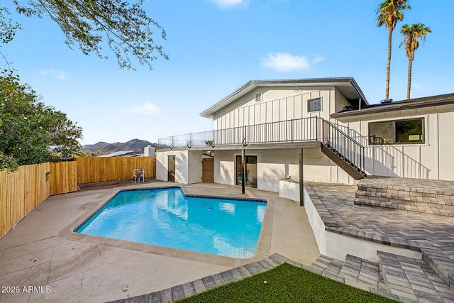 1315 E ECHO Lane, Phoenix, AZ 85020